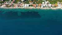 To «Μαϊάμι της Πελοποννήσου» απέχει 90 λεπτά από την Αθήνα (βίντεο)