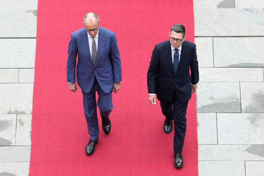 «Πόλεμος» δισεκατομμυρίων στις Βρυξέλλες: Η Γερμανία τορπιλίζει την πρόταση της Ιρλανδίας για τον νέο προϋπολογισμό της ΕΕ