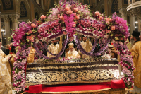 Μεγάλη Παρασκευή: Δείτε LIVE την Ακολουθία και την Περιφορά του Επιταφίου από τη Μητρόπολη Αθηνών