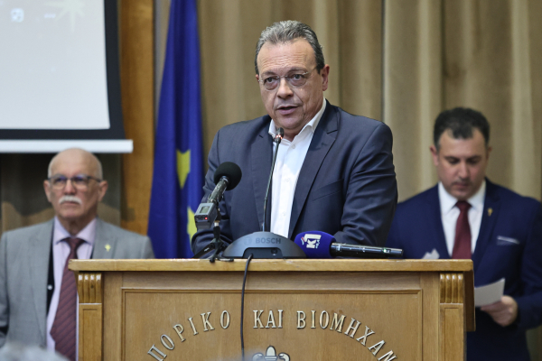 Φάμελλος: Για να έχουμε βιώσιμη επιχειρηματικότητα χρειάζεται πολιτική αλλαγή