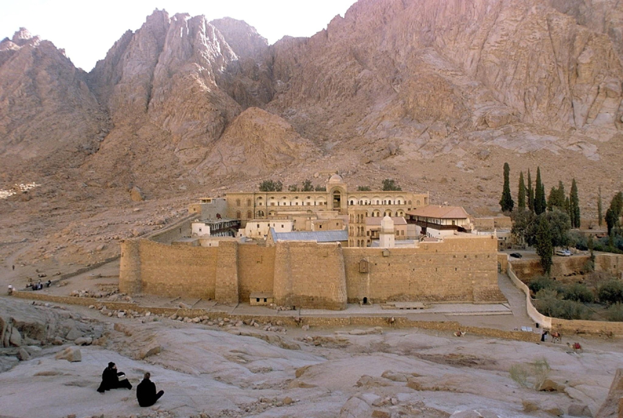 Μονή Σινά: Μείζον πλήγμα για την ελληνική εξωτερική πολιτική