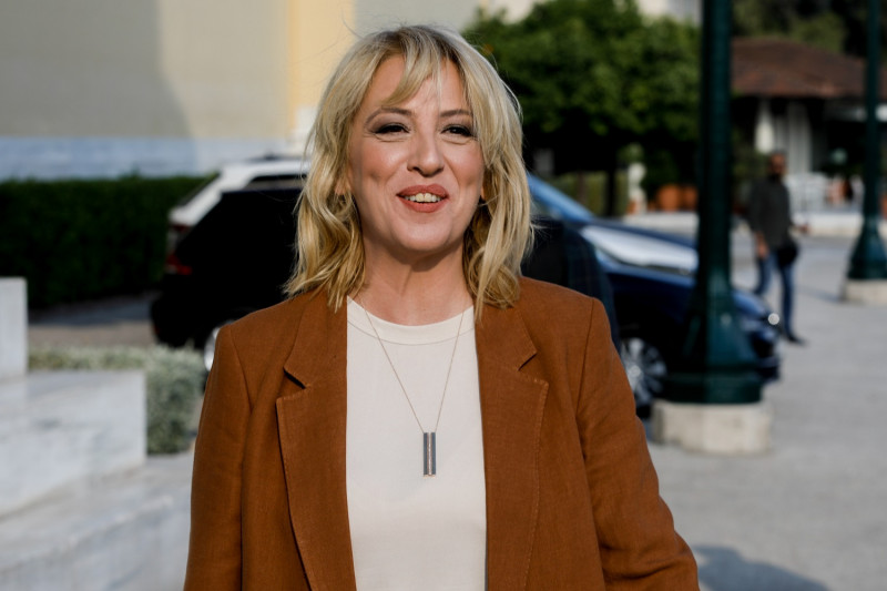 Ρένα Δούρου προς ΝΔ: Αρνούμαστε την οικονομική εξαθλίωση