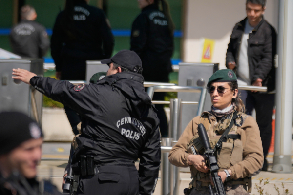 Νέα ένοπλη επίθεση σε σχολείο στην Τουρκία: Τουλάχιστον 4 νεκροί και 20 τραυματίες - Μαθητής ο δράστης