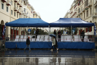 Με βροχή η μαθητική παρέλαση για την 28η Οκτωβρίου στη Θεσσαλονίκη