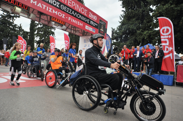 Η Kumho Tire δίπλα στους αθλητές της «Ελπίδας» στο 13ο Νυκτερινό Ημιμαραθώνιο Θεσσαλονίκης