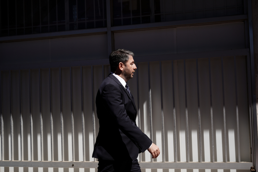 «Λάδι» από τον Άρειο Πάγο ο κάτοχος της κάρτας που πλήρωσε τα μολυσμένα SMS με Predator