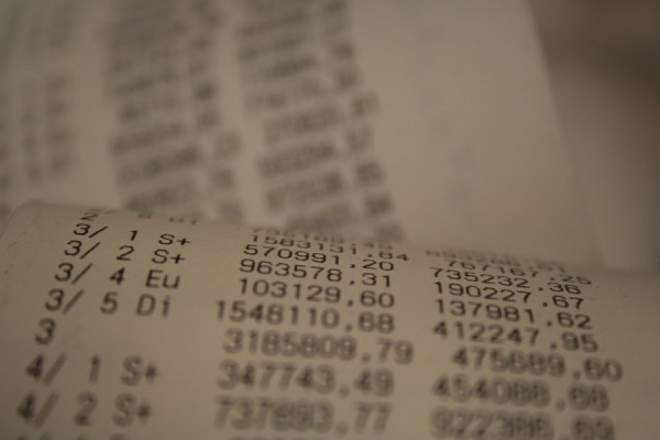 Από φορολογικό «κόσκινο» οι ΜΚΟ που έχουν πάρει κρατικό χρήμα