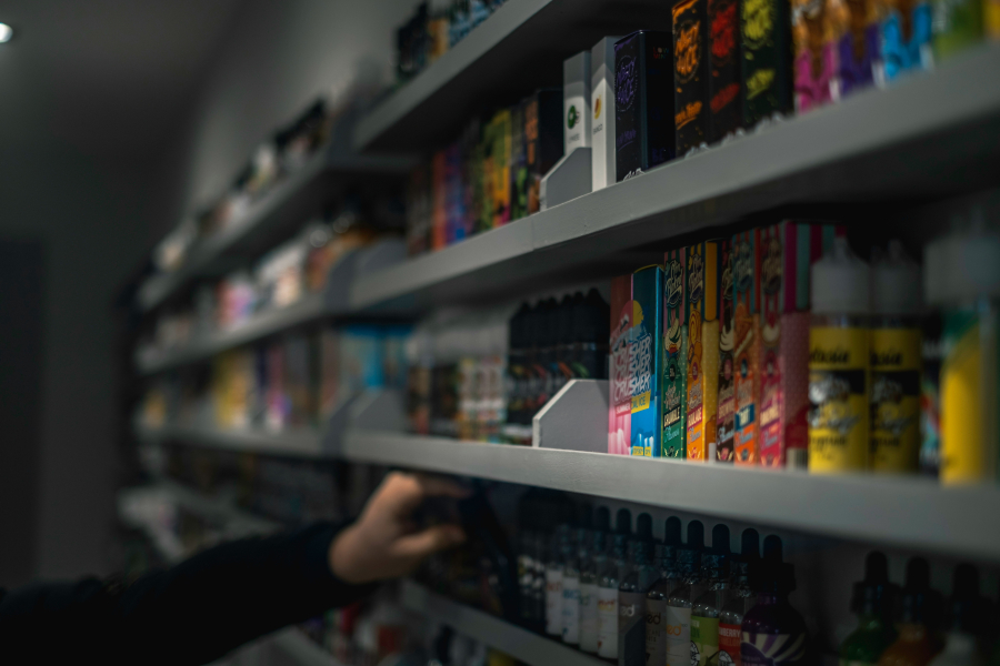 Πάτρα: Ηλεκτρονικό τσιγάρο με άγνωστη ουσία έστειλε 3 ανήλικους στο νοσοκομείο