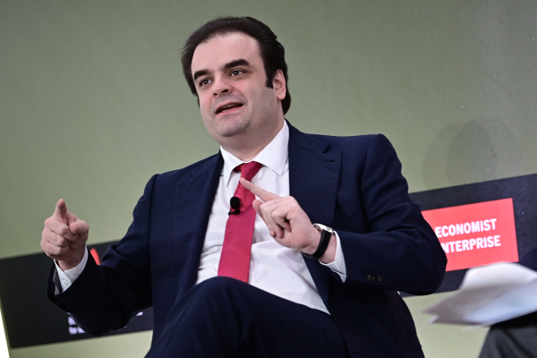 Πιερρακάκης στο CNBC: Οι μεταρρυθμίσεις, και όχι οι κρίσεις, θα καθορίσουν τη θέση της Ευρώπης στον κόσμο