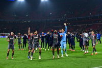 Champions League: Θρίαμβος του Ολυμπιακού με 2-1 επί του Άγιαξ - Πέρασε στα play-off