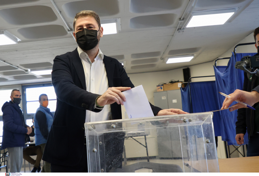 Απάντηση Ανδρουλάκη σε Παπανδρέου για τα περί νοθείας: Δεν θα επιτρέψω σε κανέναν να παίξει με την ενότητα του ΠΑΣΟΚ