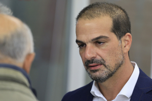 Σακελλαρίδης: Ο Μητσοτάκης έχει όλη την ευθύνη, όποιον κι αν προσφέρει για ανθρωποθυσία