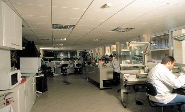 Επιστολή διαμαρτυρίας 320 φοιτητών Οδοντιατρικής Σχολής Αθηνών