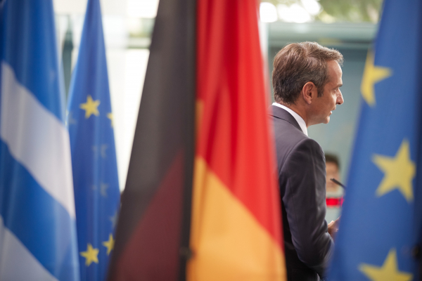 Πολιτική ίσων αποστάσεων από Βερολίνο στα ελληνοτουρκικά: Έκκληση σε Μητσοτάκη και Ερντογάν να τα «βρουν»