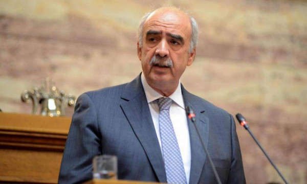 To νέο χριστουγεννιάτικο... emoticon του Βαγγέλη Μεϊμαράκη (Pic)