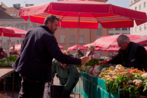«Akis’ Food Tour»: Το ταξίδι του Άκη Πετρετζίκη συνεχίζεται στο Ζάγκρεμπ