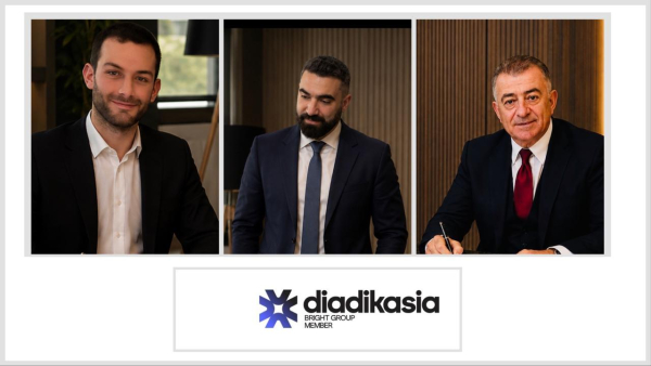 Στην Parnon Holdings του Γιάννη Σάκκαρη πέρασε η DBC Corporate Advisory, η Bright Academy, η Cosmote TV, οι ανατροπές στη συνδρομητική τηλεόραση και το ξενοδοχείο της Δήμητρας Κατσαφάδου στο Γύθειο
