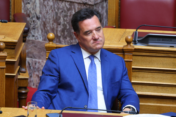 Γεωργιάδης: Προς τη σωστή κατεύθυνση η ρύθμιση Γεωργιάδης για τους μετανάστες