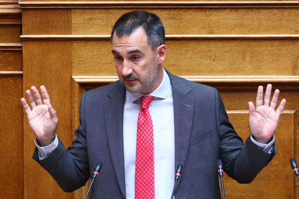 Χαρίτσης: Η Ελλάδα μετατρέπεται σε πεδίο σύγκρουσης ΗΠΑ - Κίνας με απρόβλεπτες συνέπειες