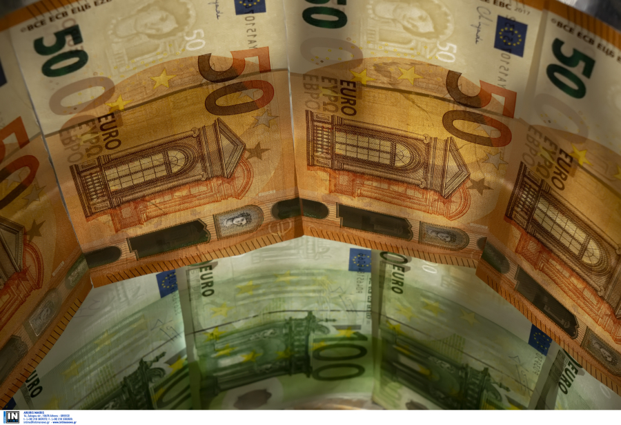 Τα νέα χαρτονομίσματα του ευρώ θα «σκοτώνουν» τους ιούς
