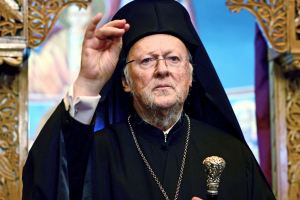 Βαρθολομαίος για επιθέσεις σε σχολεία: Nα συνεργαστούμε για να οικοδομήσουμε ένα τείχος κατά του εθισμού στην βία