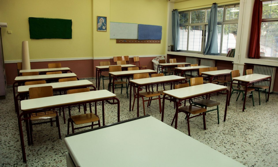 Τετράωρη στάση εργασίας στα σχολεία την Τρίτη 4/2