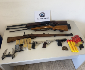 Ηράκλειο: Είχαν μετατρέψει την αποθήκη τους σε οπλοστάσιο - 3 συλλήψεις