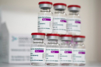 Συντετριμμένος ο σύζυγος της Γλυκερίας: Η πολιτεία έπρεπε να διακόψει το εμβόλιο της AstraZeneca