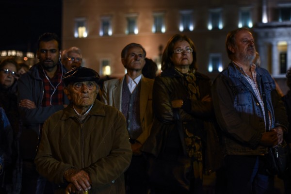 Παγίδα φόρου και για εισοδήματα κάτω των 5.700 ευρώ