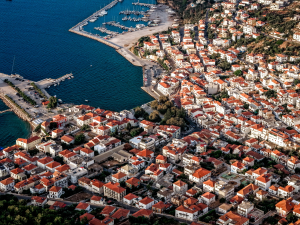 Αλλάζει η ετήσια άδεια από το 2026: Πώς «σπάει», η τελική έγκριση παραμένει στον εργοδότη