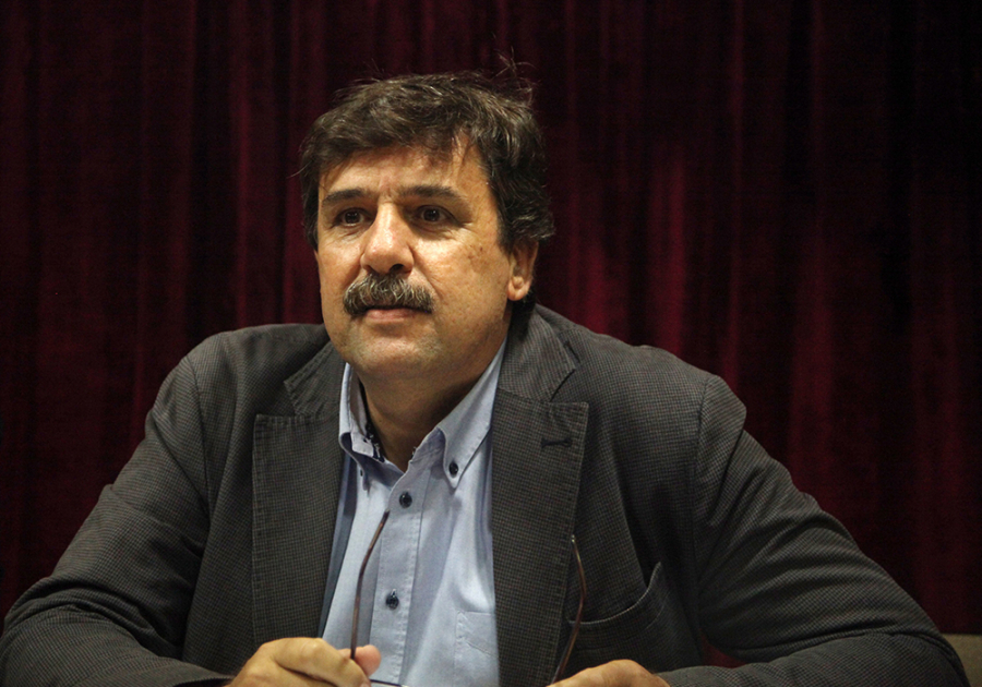 Ο Ανδρέας Ξανθός παρουσιάζει το βιβλίο του «Το κόκκινο νήμα, Υγεία - Κοινωνία- Πολιτική» (17/12)