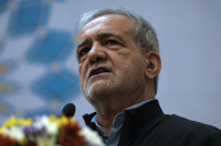 Πεζεσκιάν: Το Ιράν δεν διαπραγματεύεται τους βαλλιστικούς του πυραύλους