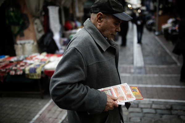 Το ελιξίριο του Μητέρα και η γκίνια των Ελληνικών Λαχείων