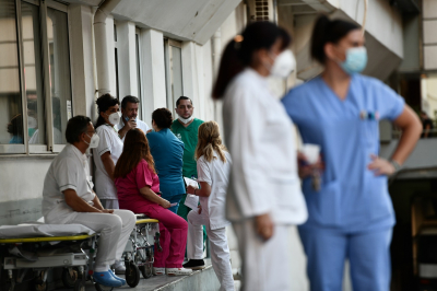 Απεργία σε όλη την Ελλάδα για γιατρούς και νοσηλευτές στα δημόσια νοσοκομεία, στάση εργασίας στην Αττική