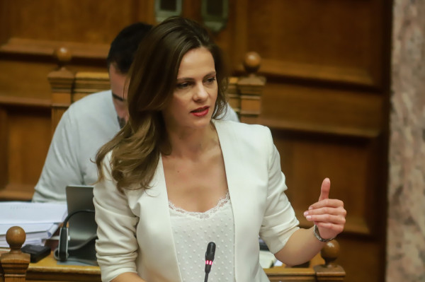 Επέκταση συλλογικής σύμβασης για ηλεκτρολόγους ανελκυστήρων