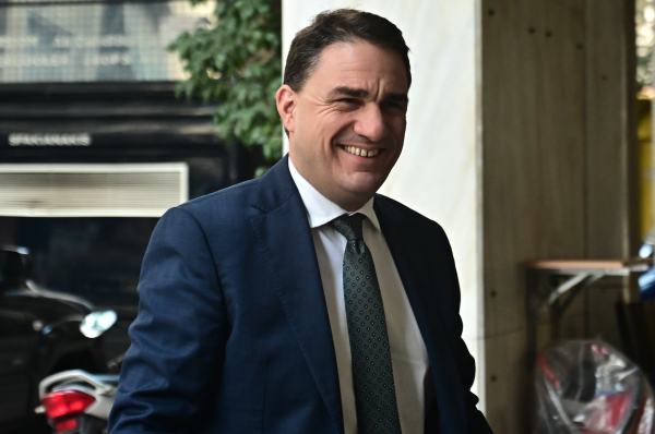 Τσουκαλάς: Με την επιμονή του ΠΑΣΟΚ αναγκάστηκε η κυβέρνηση να εφαρμόσει την απόφαση του Αρείου Πάγου