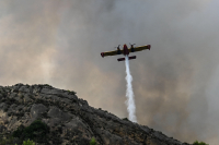Φωτιά τώρα στον Πολύγυρο Χαλκιδικής, μεγάλη κινητοποίηση της Πυροσβεστικής