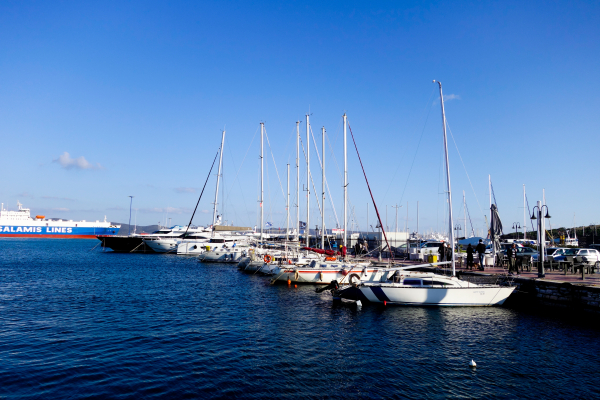 Βυθίστηκε ιστιοφόρο ανοιχτά της Τζιας - Σώοι και οι έξι Ελβετοί επιβαίνοντες