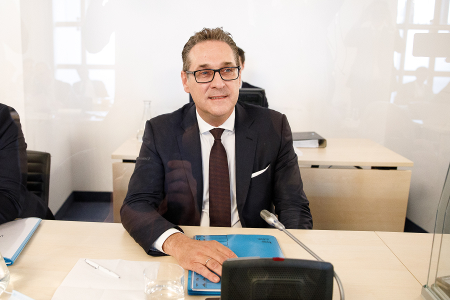 Τα αίτια πίσω από τη ραγδαία άνοδο της ακροδεξιάς στην Ευρώπη