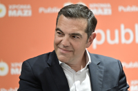 Η «σκιά του Αλέξη» απειλεί ήδη το ΠΑΣΟΚ στις δημοσκοπήσεις