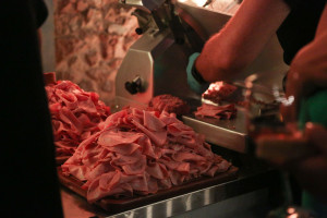 Κατάσχεσαν 145 κιλά ακατάλληλο κρέας - Πού εντοπίστηκαν