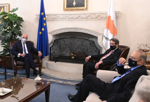 Δένδιας: «Στηρίζουμε τα ΜΟΕ που κατέθεσε ο πρόεδρος Αναστασιάδης»