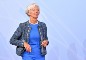 Η Κριστίν Λαγκάρντ αποσύρεται προσωρινά από το ΔΝΤ