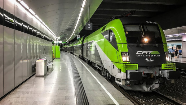 Αυστρία: Αρωματισμένα τρένα στη Βιέννη με εισιτήριο 1 ευρώ την ημέρα - Πρότυπο συγκοινωνιακού δικτύου