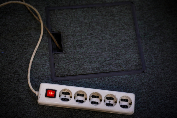 Προσεχώς ανακοινώσεις από τον Πρωθυπουργό για μείωση στους λογαριασμούς ρεύματος