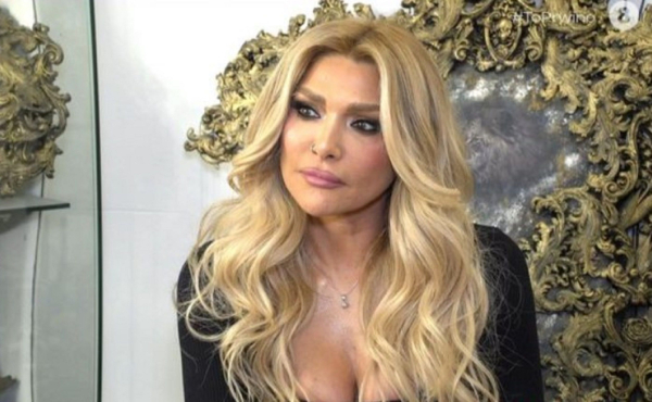 Αγγελική Ηλιάδη για θαυμαστή της: «Αναγκάστηκα να αλλάξω τηλέφωνο» (Βίντεο)