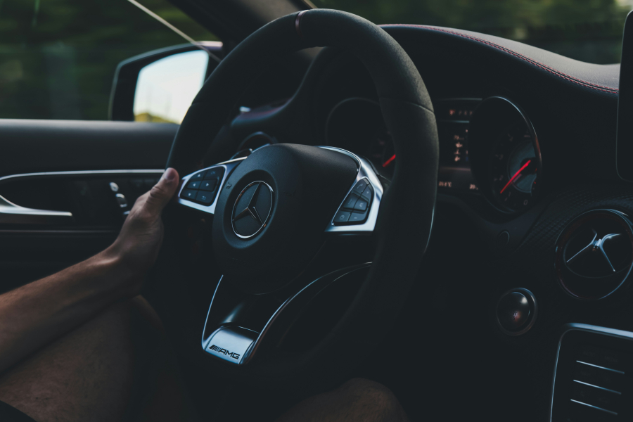 Εταιρικά πάνω από τα μισά νέα αυτοκίνητα στην Ευρώπη