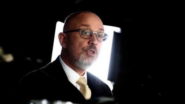 Παραιτήθηκε ο Υπουργός Άμυνας στην Ουκρανία