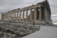Σε κατάσταση «εργασιακής πολιορκίας»: Από τους δασμούς και το resilience στο… resistance