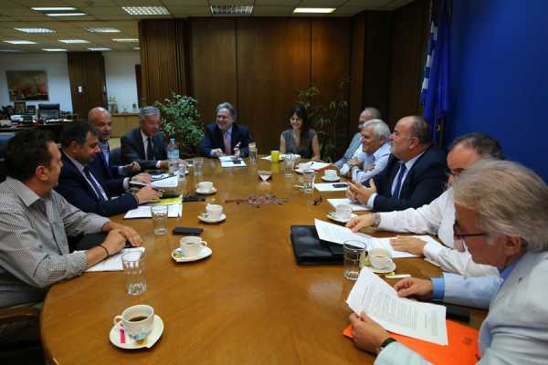 Κατρούγκαλος: Εθνικό κοινωνικό μέτωπο απέναντι στο νεοφιλελευθερισμό